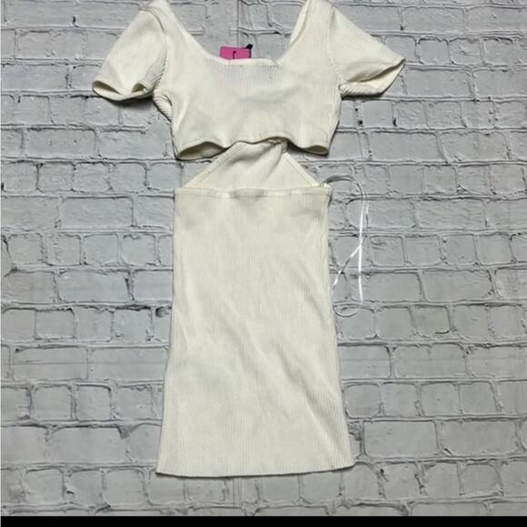 NWT Edikted Galo Knitted Dress S. Cream color. - Picture 2 of 3